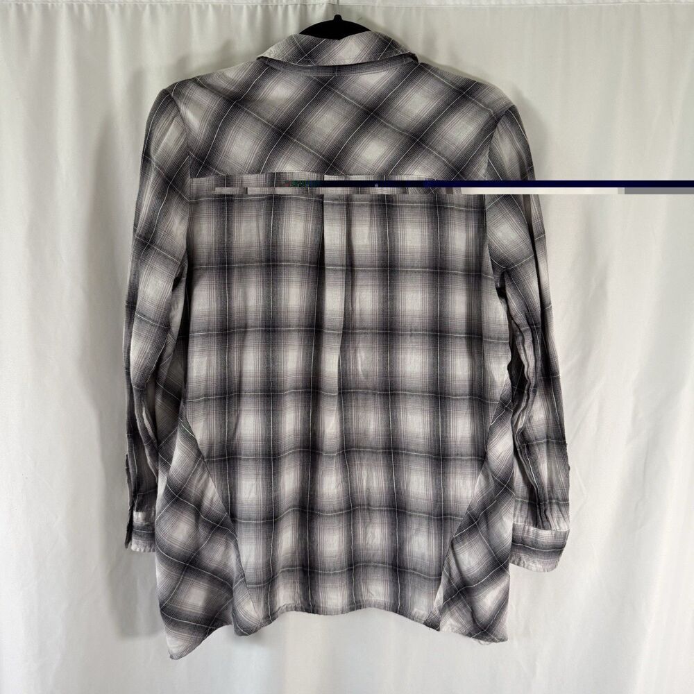 Democracy Blouse Women's Small Black White Plaid Button Up Long Sleeve Collared - Picture 9 of 12